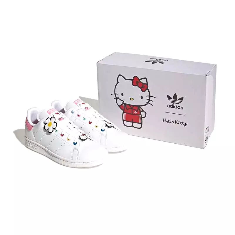 + Hello Kitty Kid's Stan Smith 'Bliss Pink'