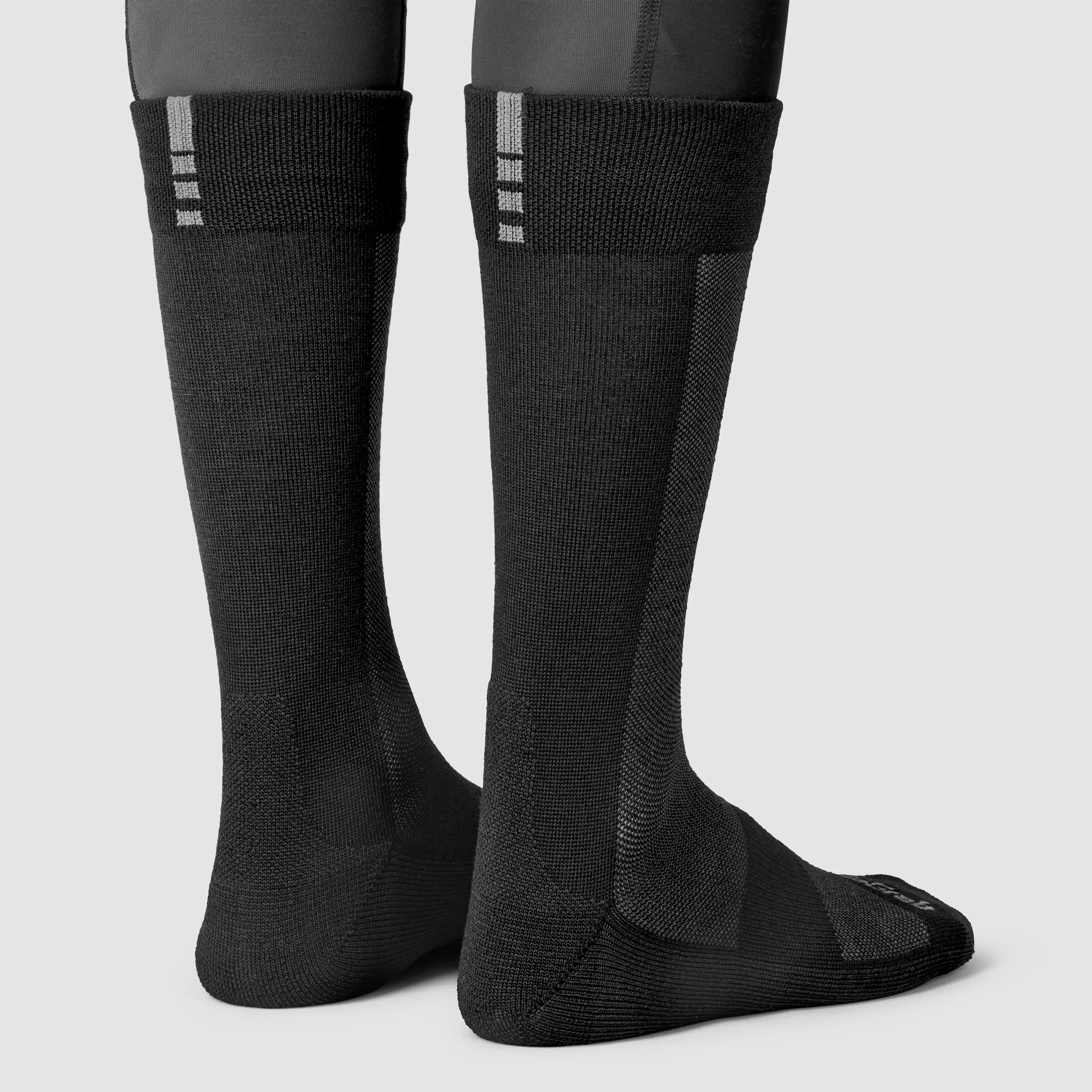 Gripgrab Alpine Merino High Cut Winter Socks Black | Buy Gripgrab Alpine Merino High Cut Winter Socks Black here | Outnorth