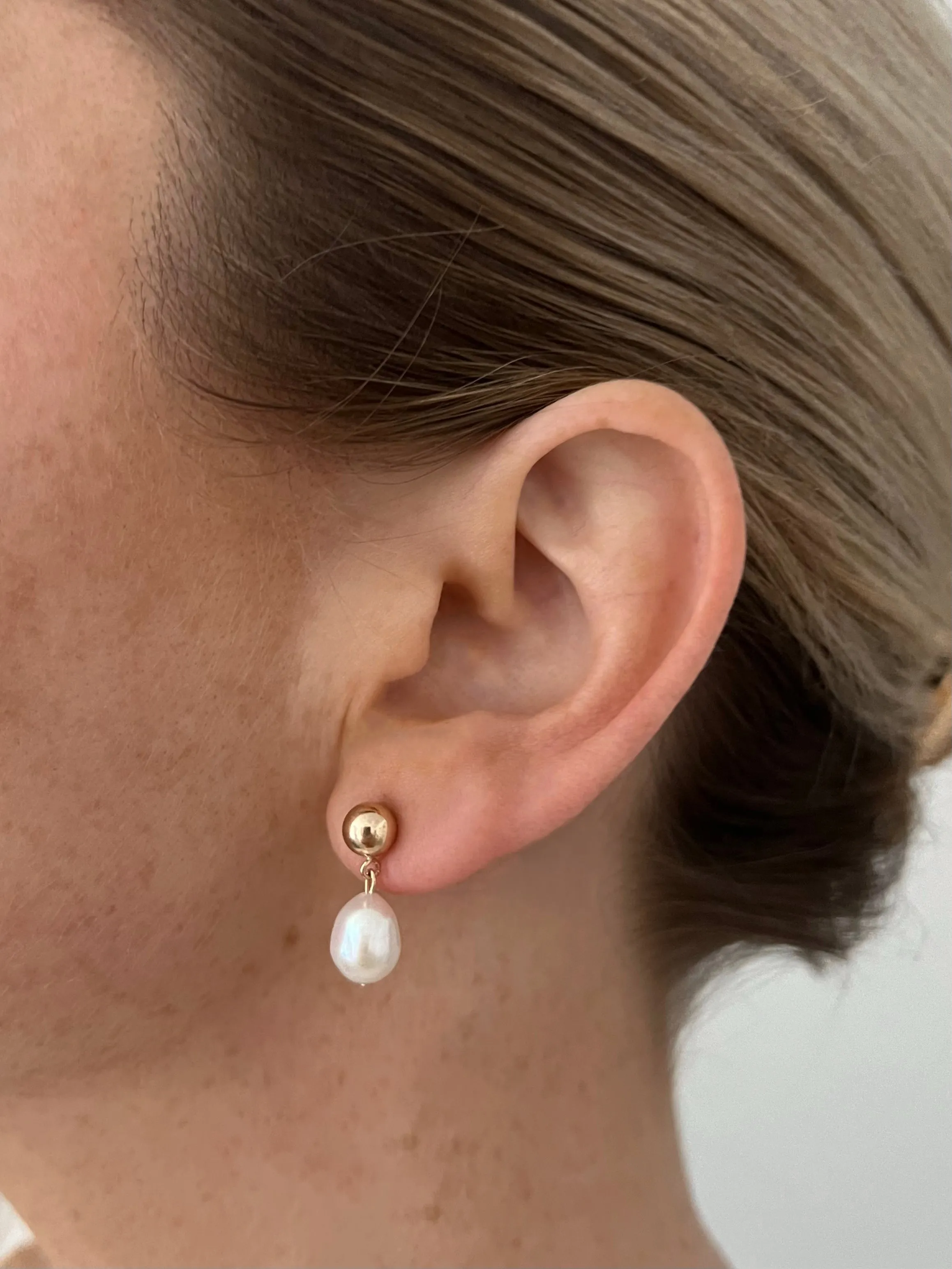 PEANUT PEARL STUDS